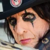 ¡Alice Cooper y su banda original se reúnen después de 50 años para un nuevo álbum!